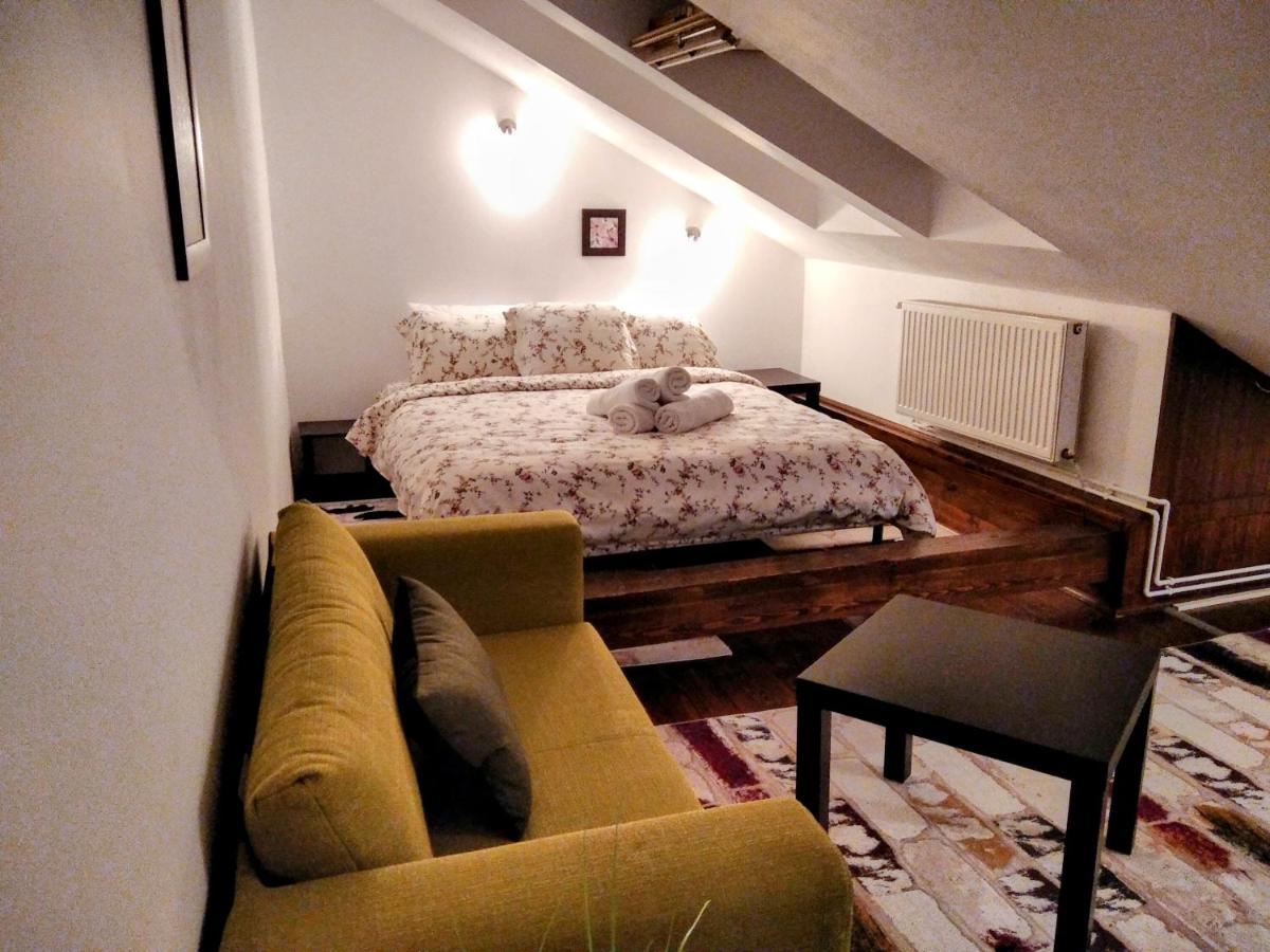 Lovely Central Apartment Μπρασόβ Εξωτερικό φωτογραφία