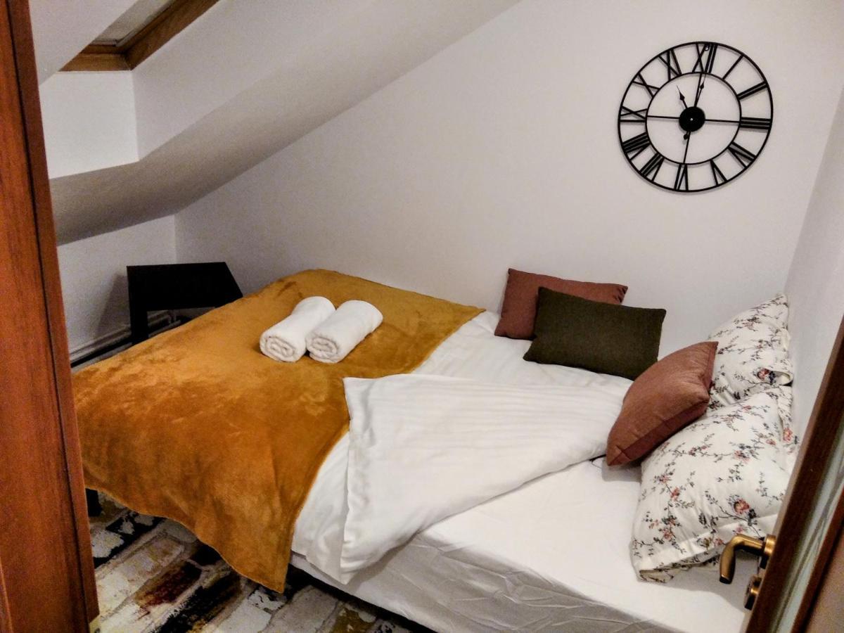Lovely Central Apartment Μπρασόβ Εξωτερικό φωτογραφία