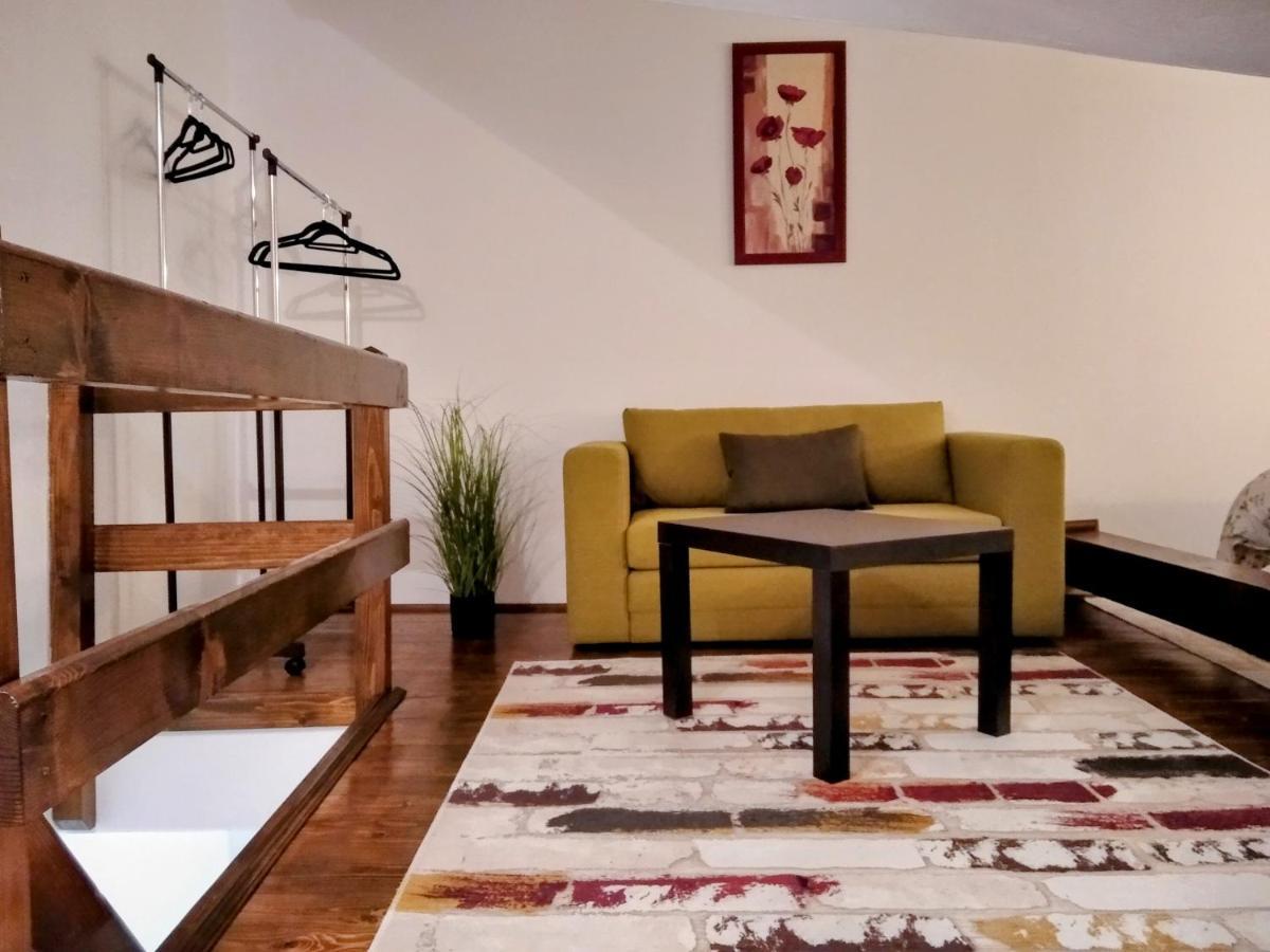 Lovely Central Apartment Μπρασόβ Εξωτερικό φωτογραφία