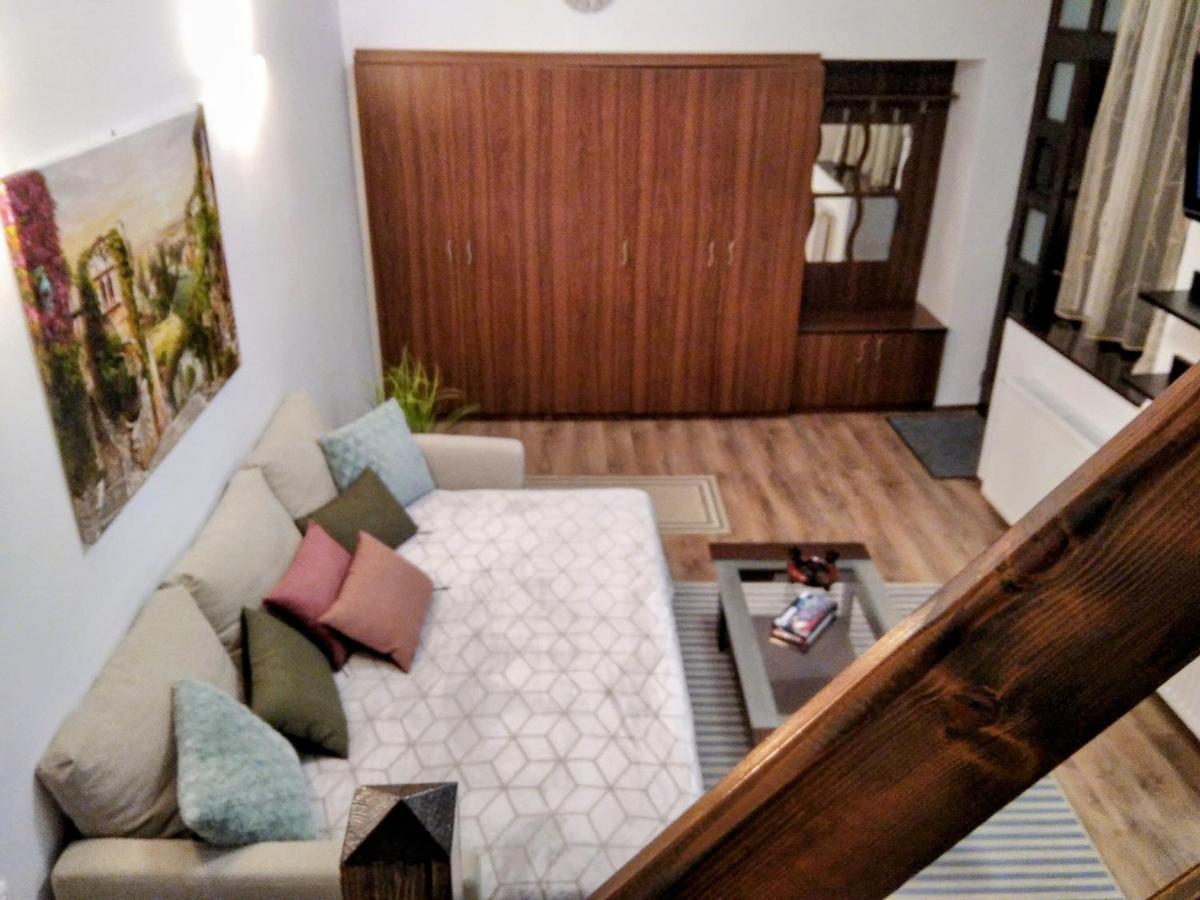 Lovely Central Apartment Μπρασόβ Εξωτερικό φωτογραφία
