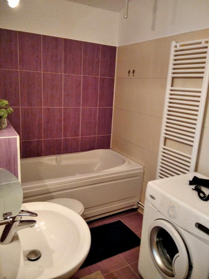 Lovely Central Apartment Μπρασόβ Εξωτερικό φωτογραφία