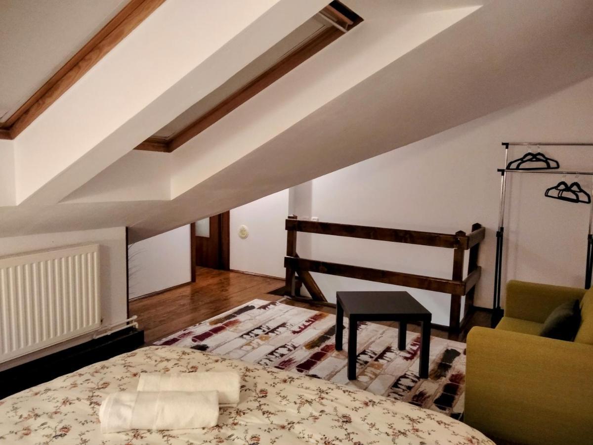 Lovely Central Apartment Μπρασόβ Εξωτερικό φωτογραφία
