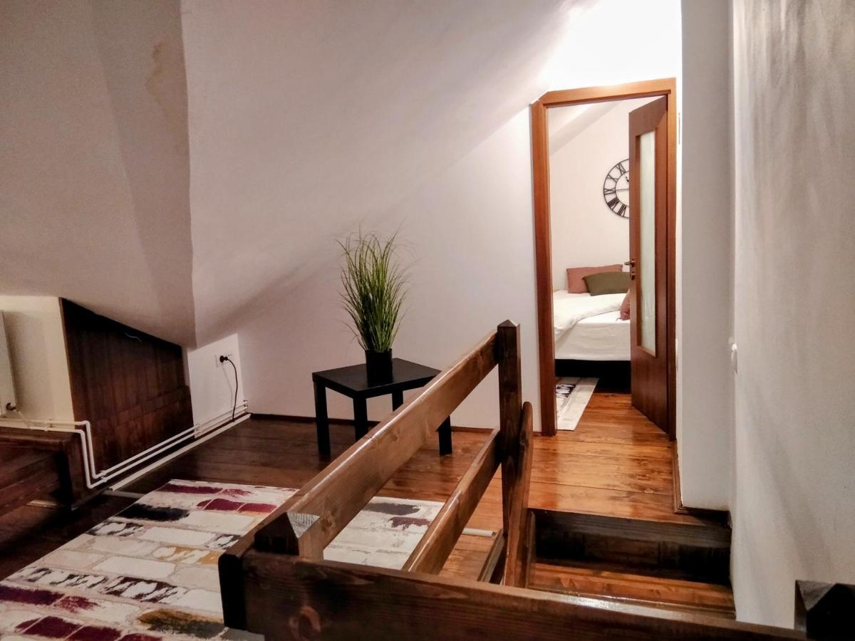 Lovely Central Apartment Μπρασόβ Εξωτερικό φωτογραφία