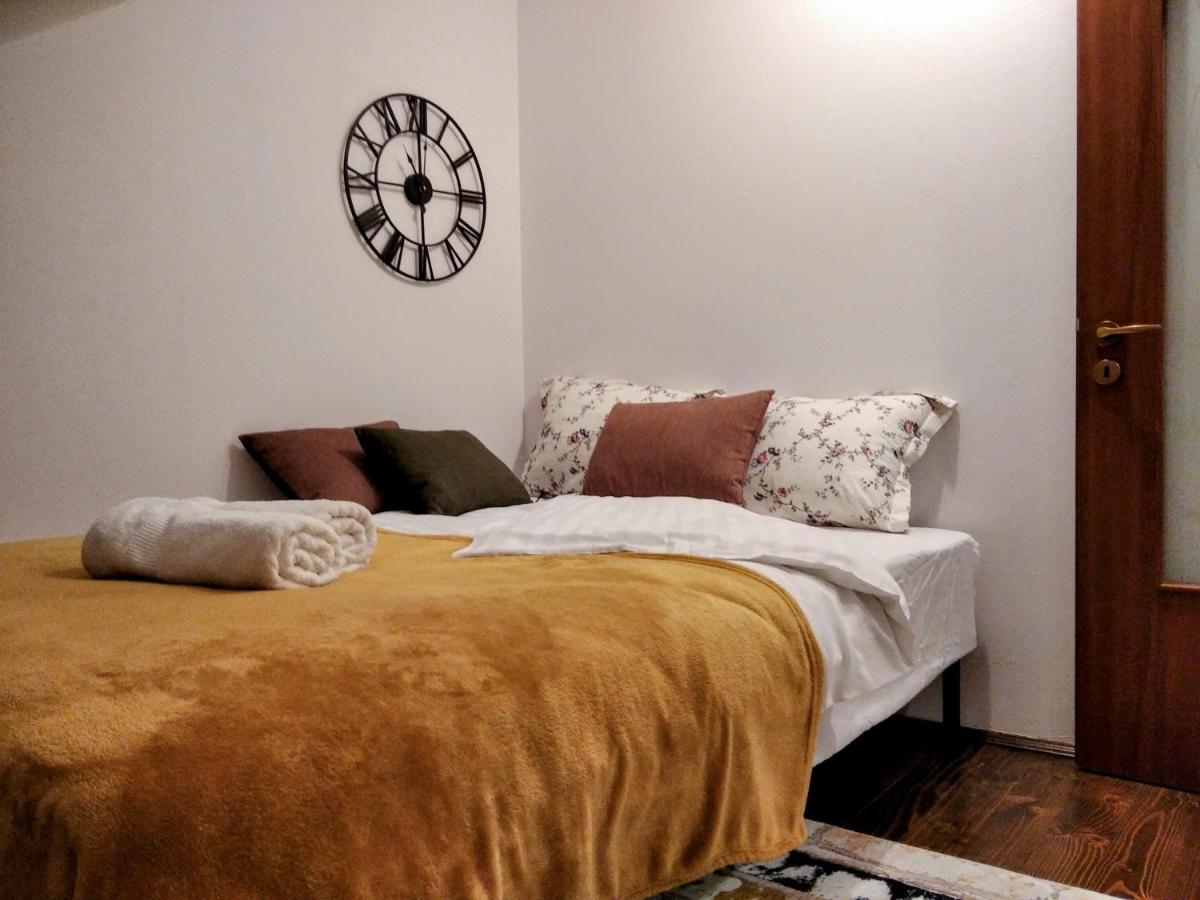 Lovely Central Apartment Μπρασόβ Εξωτερικό φωτογραφία
