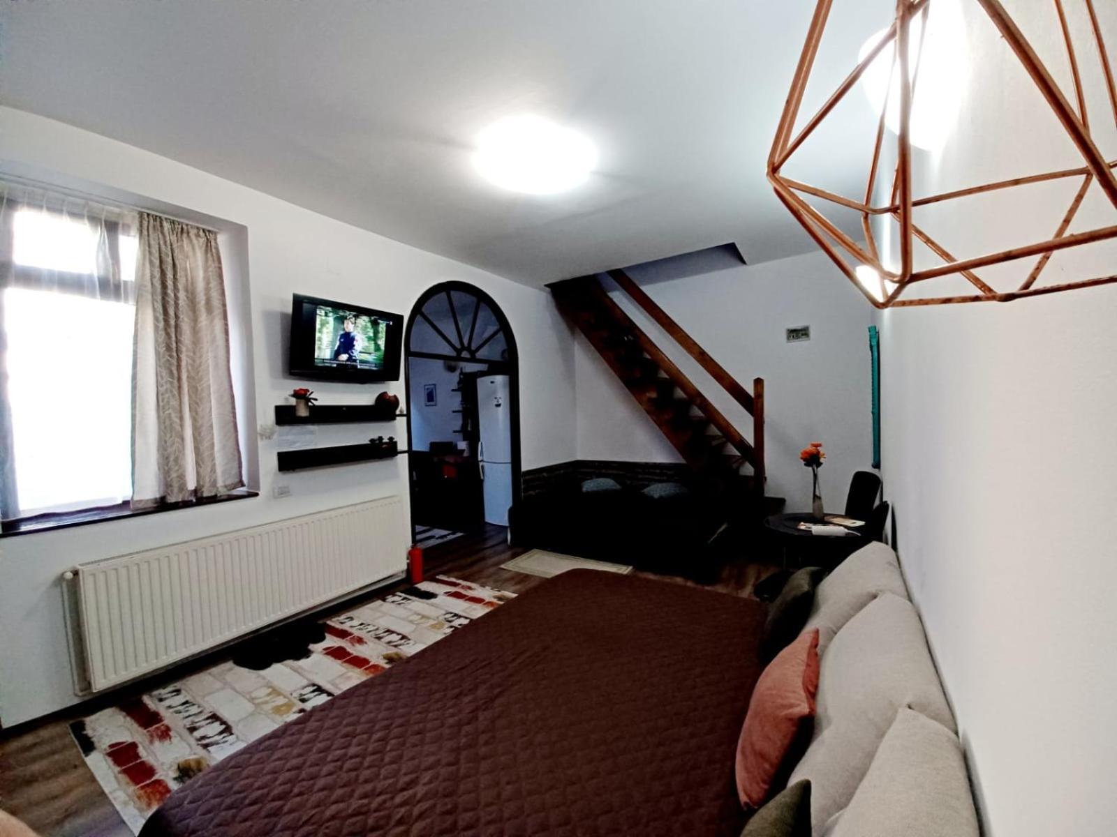 Lovely Central Apartment Μπρασόβ Εξωτερικό φωτογραφία