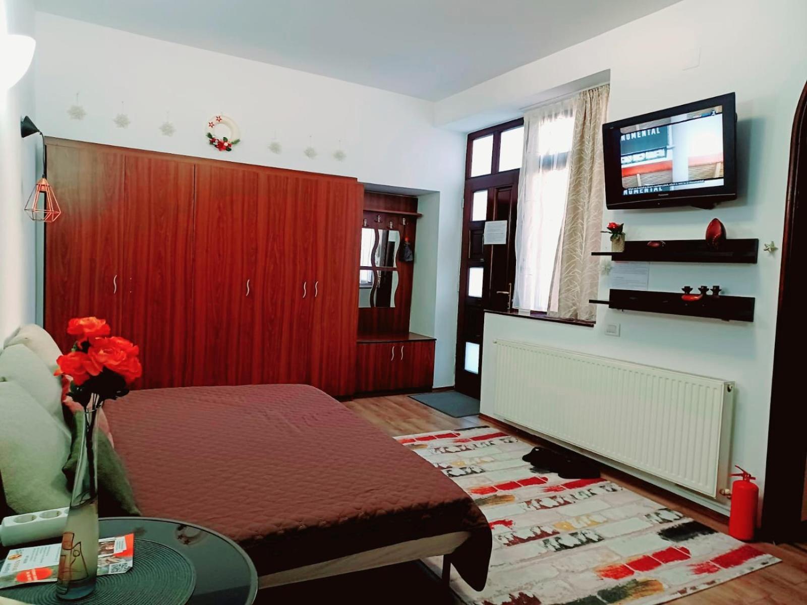 Lovely Central Apartment Μπρασόβ Εξωτερικό φωτογραφία